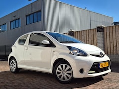 Toyota Aygo - 1.0 VVT-i AUTOMAAT-AIRCO-LED-NIEUW MODEL-N.A.P