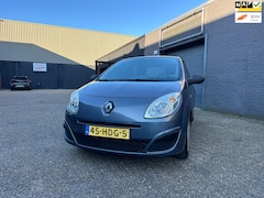 Renault Twingo - 1.2 Authentique Airco Elek. Pakket APK NAP