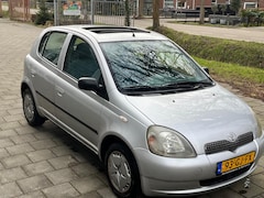 Toyota Yaris - 1.3-16V VVT-i Luna *Schuifdak* Perfect onderhouden