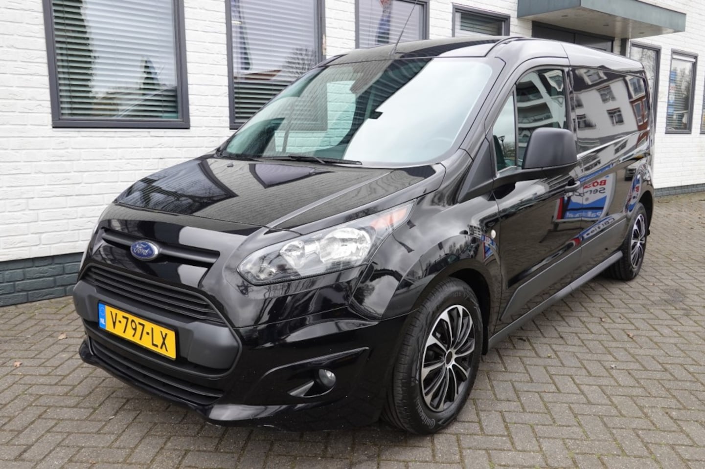 Ford Transit Connect - 1.5 TDCI L2 TREND Bijrijdersbank (3 persoons) - AutoWereld.nl