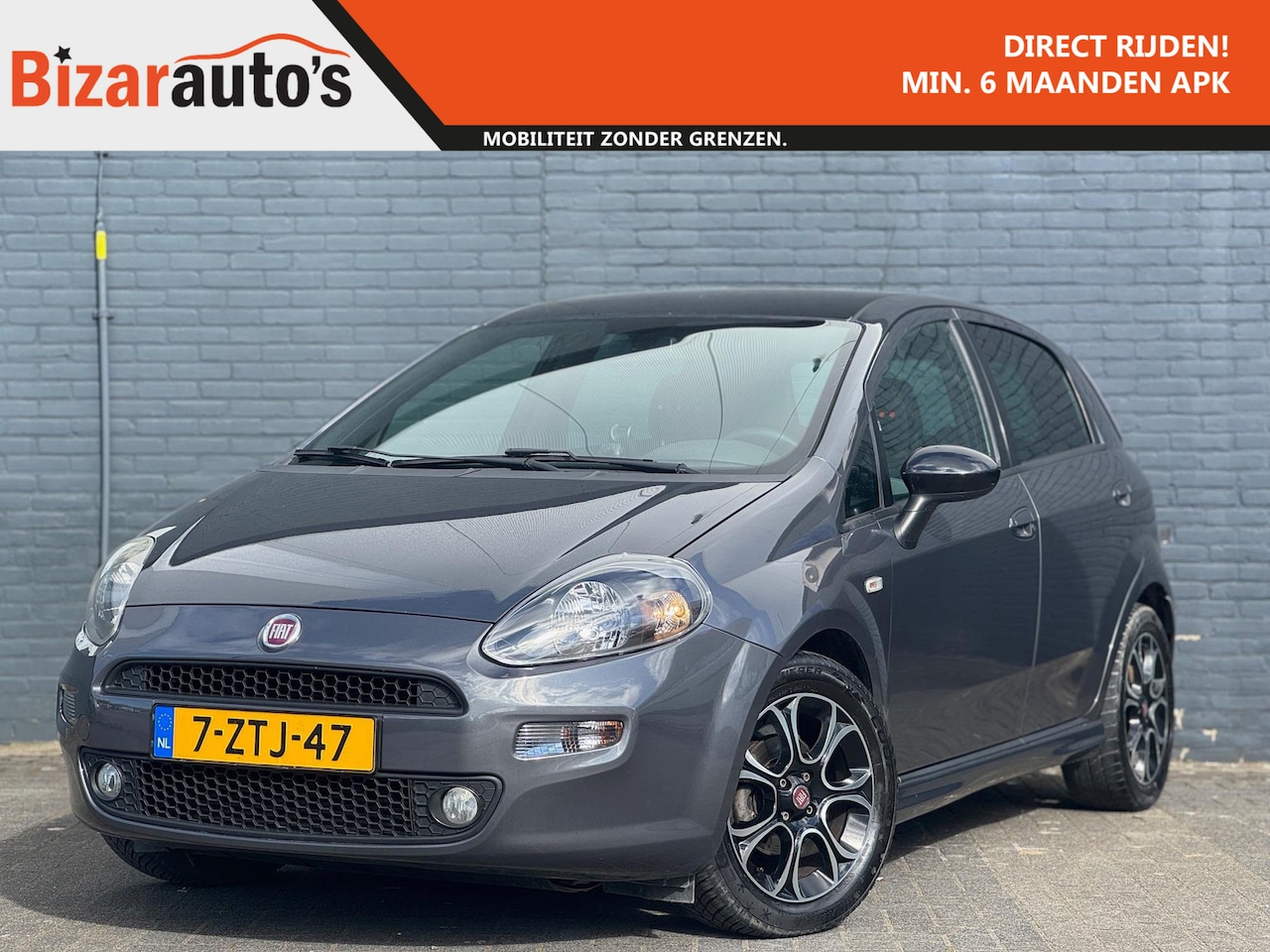 Fiat Punto Evo - 0.9 TwinAir Racing | Navigatie | Trekhaak - AutoWereld.nl