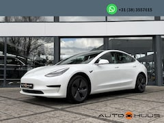 Tesla Model 3 - Standard RWD Plus Navi Camera Panorama Leder