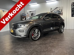 Volkswagen T-Roc - 1.5 TSI Sport Panorama dak, Afneembare trekhaak, Navigatie