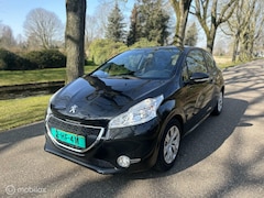 Peugeot 208 - 1.4 VTi Access /PARKEERSENSOREN /AIRCO/CRUISE