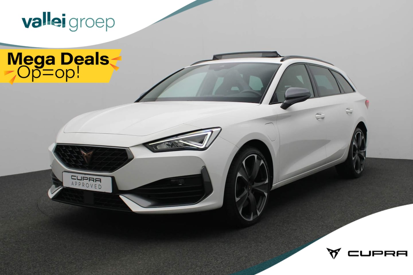 CUPRA Leon Sportstourer - 1.4 245PK DSG e-Hybrid VZ Business | Pano | Adaptief onderstel | Keyless | 19 inch | Navi - AutoWereld.nl