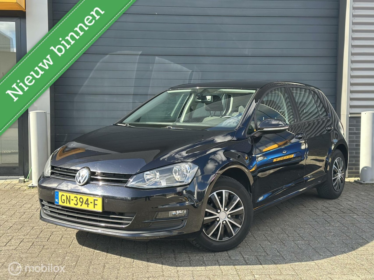 Volkswagen Golf - 1.6 TDI Highline | Airco | - AutoWereld.nl