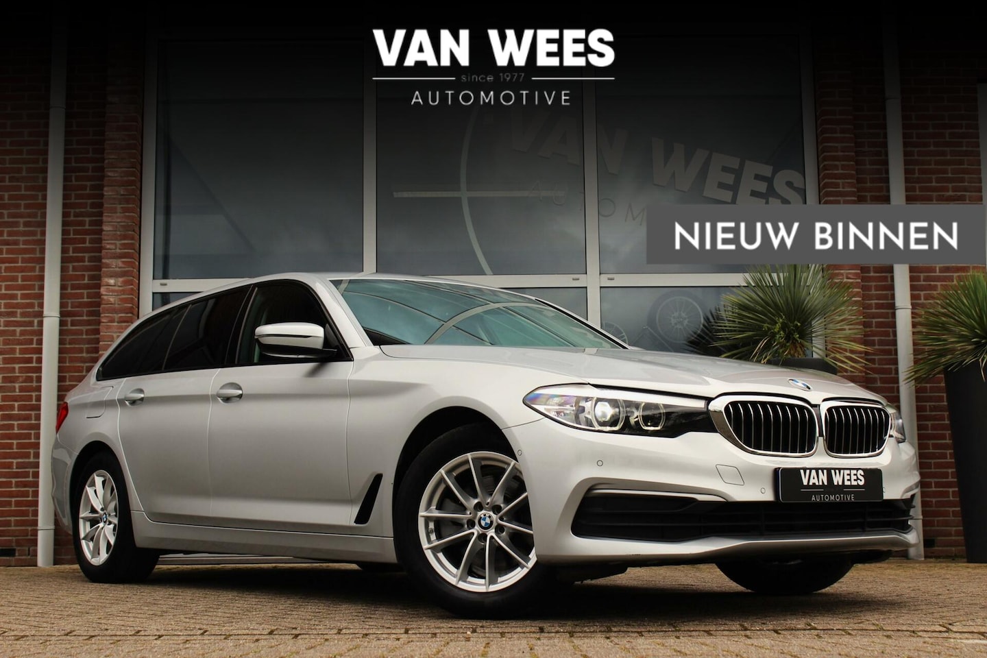 BMW 5-serie Touring - 520d G31 High Executive Edition | 2e eigenaar | Automaat | 190 pk | Leer | LED | Camera | - AutoWereld.nl