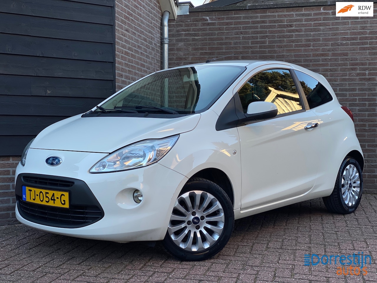 Ford Ka - 1.2 Titanium X Airco/15inch - AutoWereld.nl