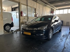 Opel Astra - 1.4 Innovation