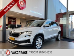 Skoda Karoq - 1.5 TSI ACT Business Edition, Automaat, Navigatie, Achteruitrijcamera, Digital Dasbord, Ke