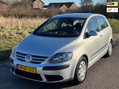 Volkswagen Golf Plus - 1.6 FSI Trendline Business Automaat Airco El. pakket Audio/CD Trekhaak 102895 km's NAP Dea