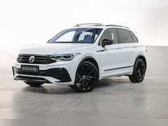 Volkswagen Tiguan - 2.0 TSI R-line Black Style Leer Harman/Kardon Trekhaak 4motion