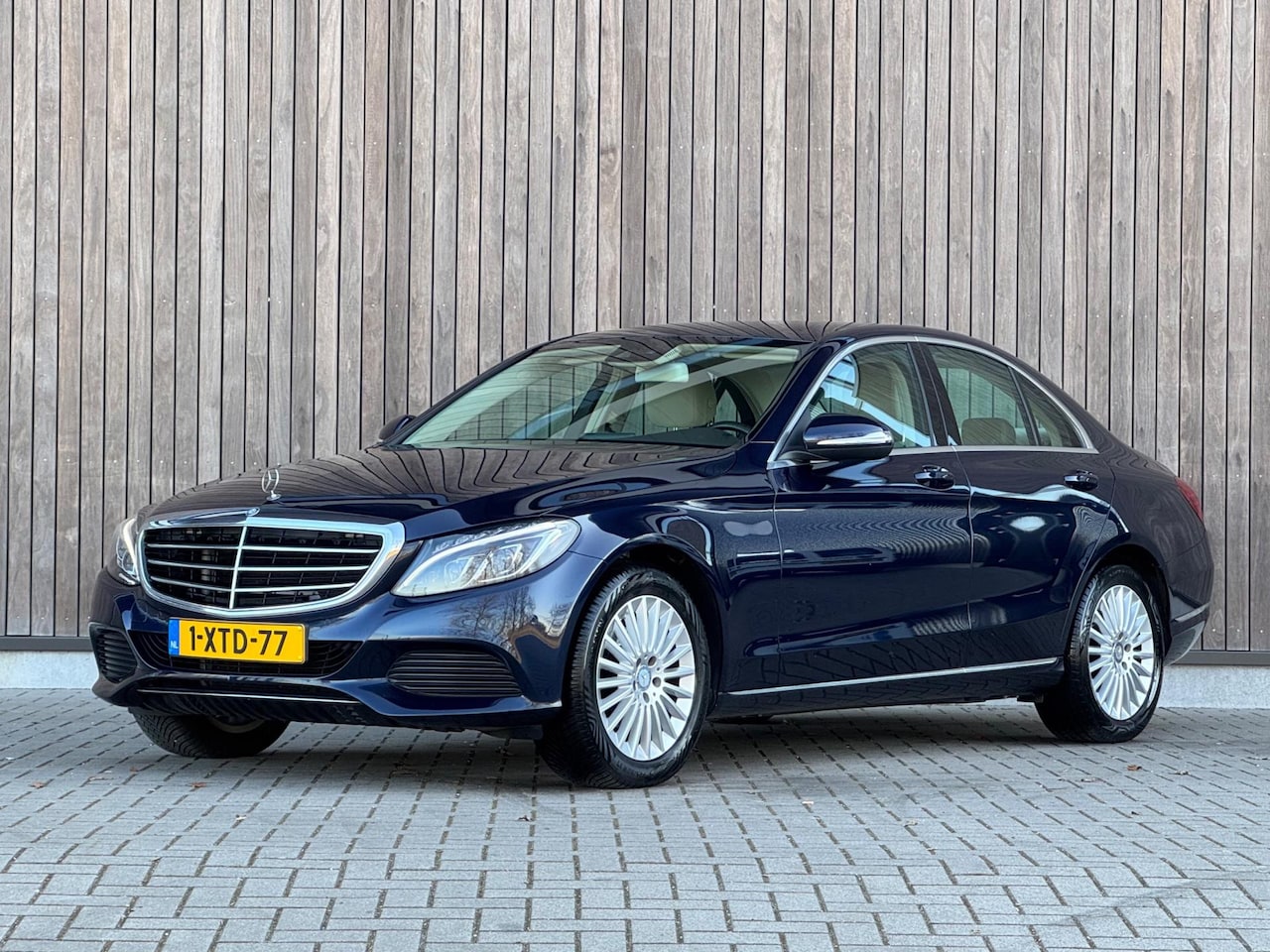 Mercedes-Benz C-klasse - 180 Prestige |Navi|Leder|Led|Xenon| - AutoWereld.nl