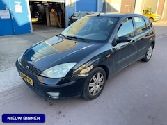 Ford Focus - 1.6-16V Futura 5-deurs Airco Handel / export