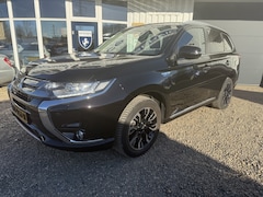 Mitsubishi Outlander - 2.0 PHEV Exec. Ed