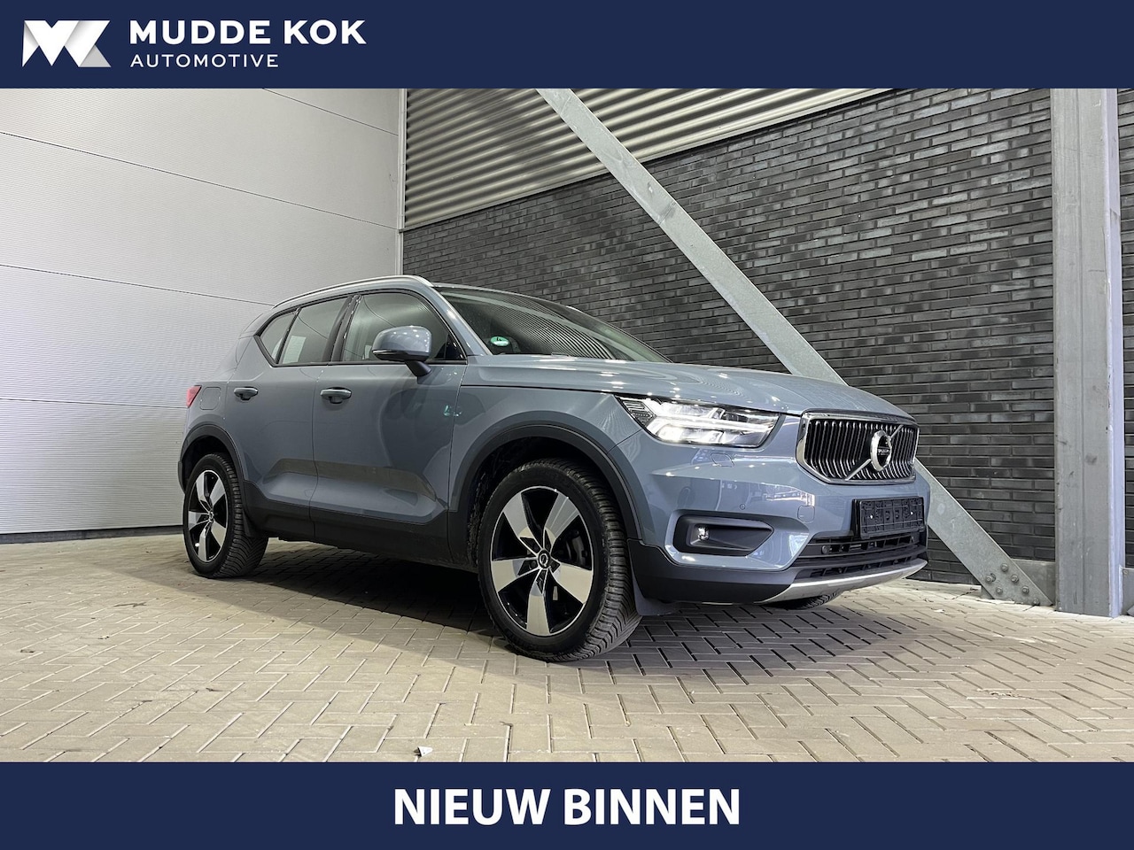 Volvo XC40 - T3 Momentum Pro | Automaat | ACC | Stoel+Stuurverwarming | 19 Inch | Camera | Apple Carpla - AutoWereld.nl