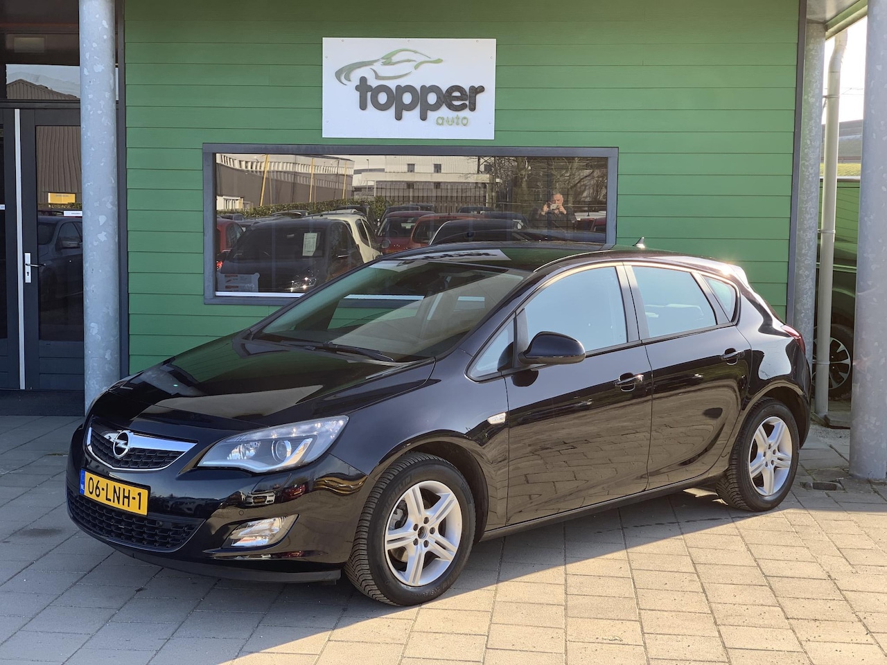 Opel Astra - 1.4 Turbo Edition | Navigatie | CruiseControl | Trekhaak | - AutoWereld.nl