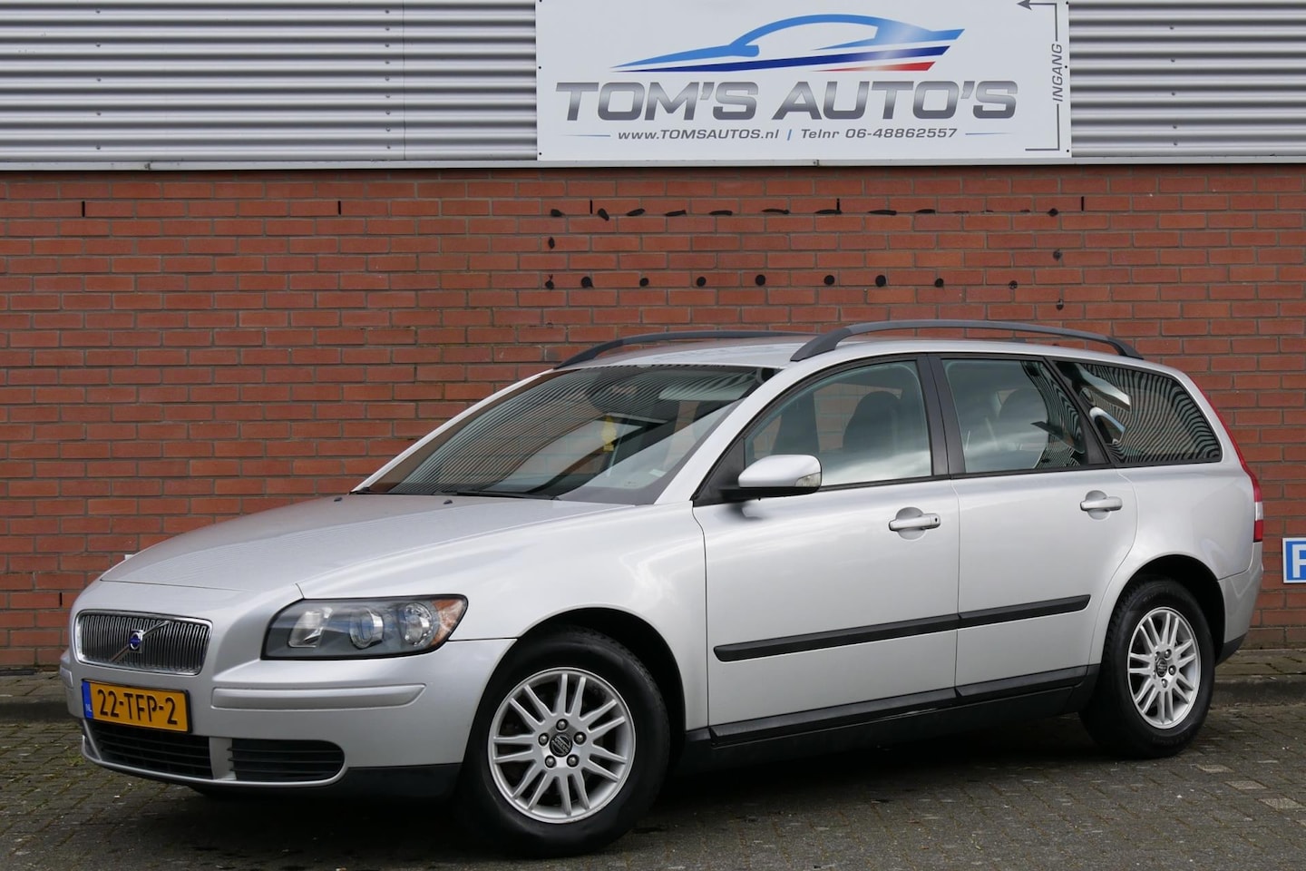 Volvo V50 - 1.8 clima. half leder. zeer mooi. apk bij levering - AutoWereld.nl