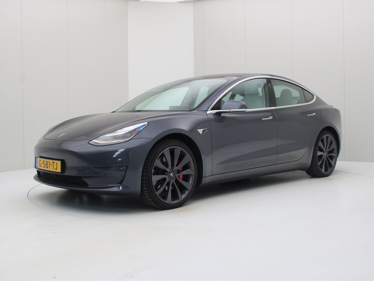 Tesla Model 3 - Performance AWD 486pk 75 kWh [ AUTOPILOT+530KM WLTP+PREMIUM AUDIO ] - AutoWereld.nl