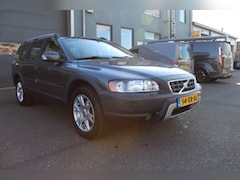 Volvo XC70 - 2.5 T Momentum Automaat, LM Velgen, Climate Control