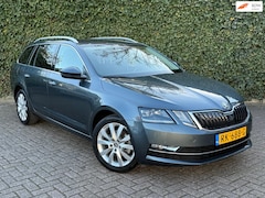 Skoda Octavia Combi - 1.4 TSI Style Business | Navi | ACC | Stoelverwarming