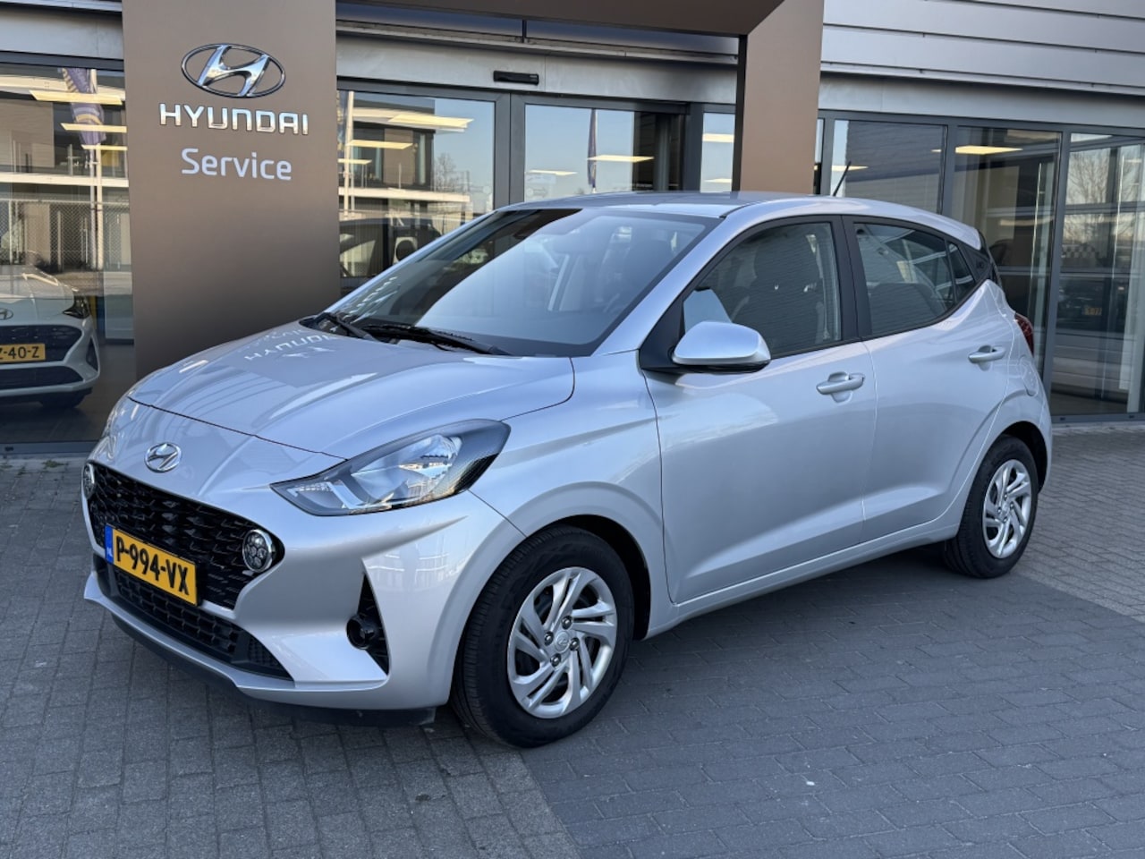 Hyundai i10 - 1.0 Comfort Smart 5p | Automaat | Navigatie | Lage-km stand! - AutoWereld.nl