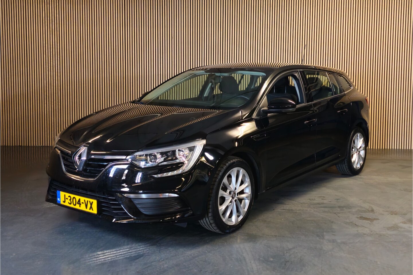 Renault Mégane Estate - 1.2 TCe Life - Trekhaak - Airco - Cruise - Bluetooth - AutoWereld.nl