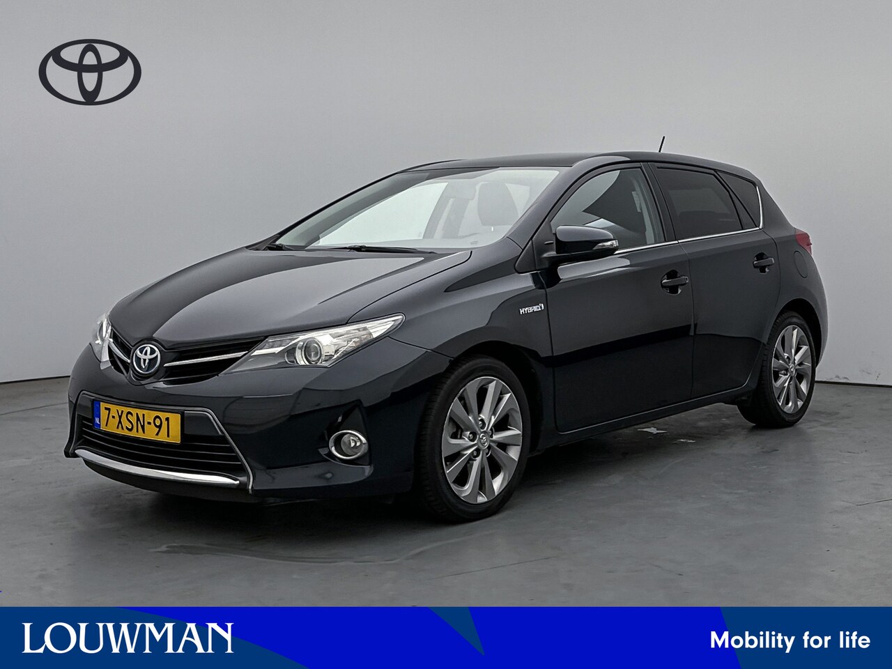 Toyota Auris - 1.8 Hybrid Lease | Panoramadak  | LM velgen | Navigatie | Camera | Climate Control | Cruis - AutoWereld.nl