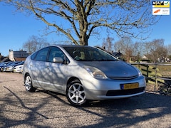 Toyota Prius - 1.5 VVT-i | Cruise + Clima nu € 2.750,