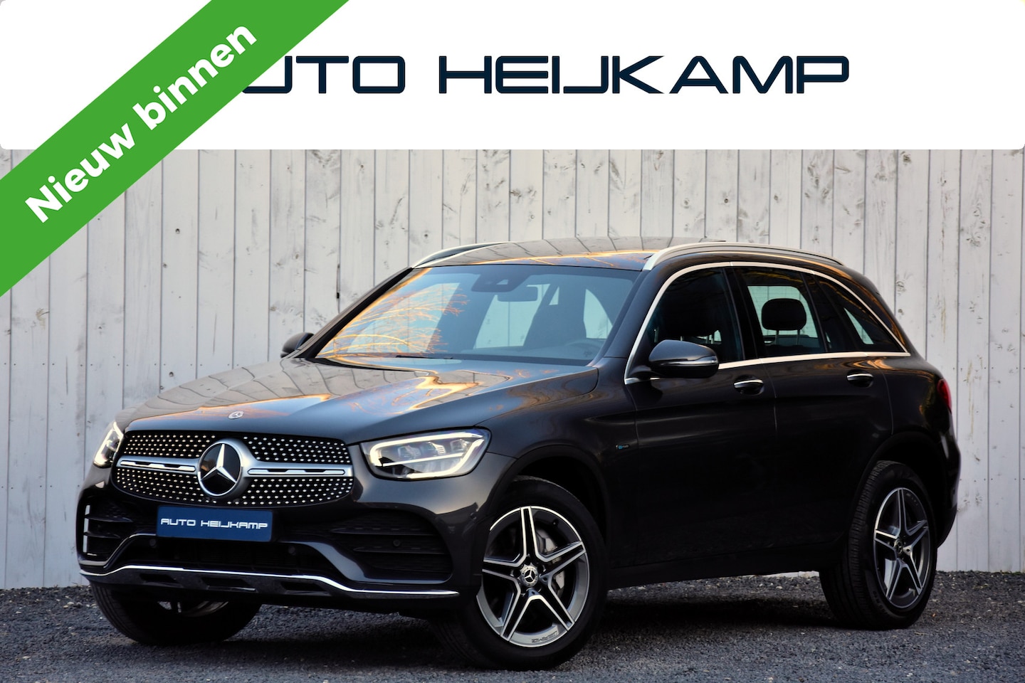 Mercedes-Benz GLC-klasse - 300e 4MATIC Business Solution AMG | Pano-dak | Trekhaak | - AutoWereld.nl