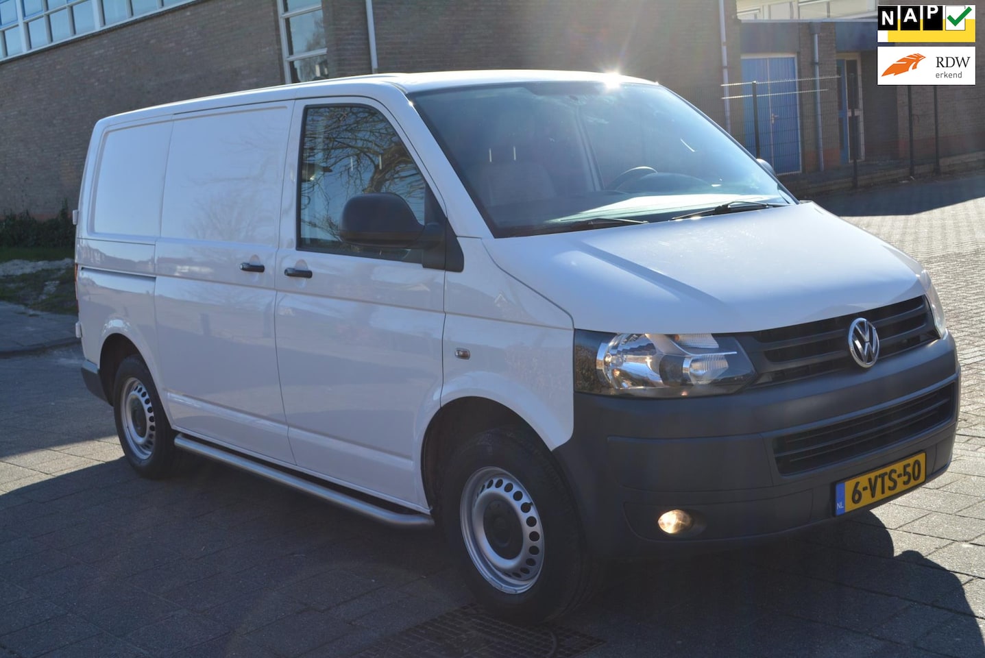 Volkswagen Transporter - 2.0 TDI L1H1 2.0 TDI L1H1 - AutoWereld.nl