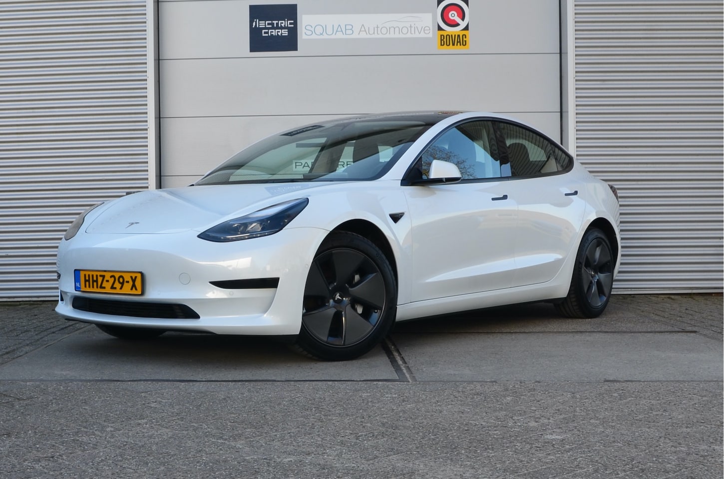 Tesla Model 3 - Standard RWD Plus 60 kWh AutoPilot, LFP Accu (100% opladen) - AutoWereld.nl