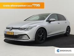 Volkswagen Golf - 1.0 TSI Life 111pk | Adaptief cruise control | Privacy glass | Navigatie via app | Parkeer