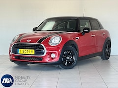 MINI Cooper - 1.5 Serious Business I Stoelverwarming I Parkeersensoren I Cruise Control I Goed Onderhoud