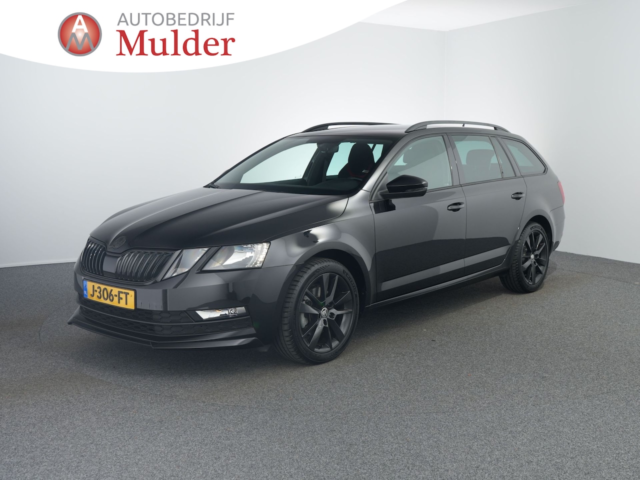 Skoda Octavia Combi - 1.5 TSI Greentech Sport Business | Full BLack | Trekhaak | - AutoWereld.nl