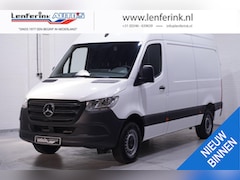 Mercedes-Benz Sprinter - 316 CDI 163 pk L2H2 Airco, Trekhaak 2.000 kg Laadruimte pakket, Apple Carplay, 3-Zits, Sle