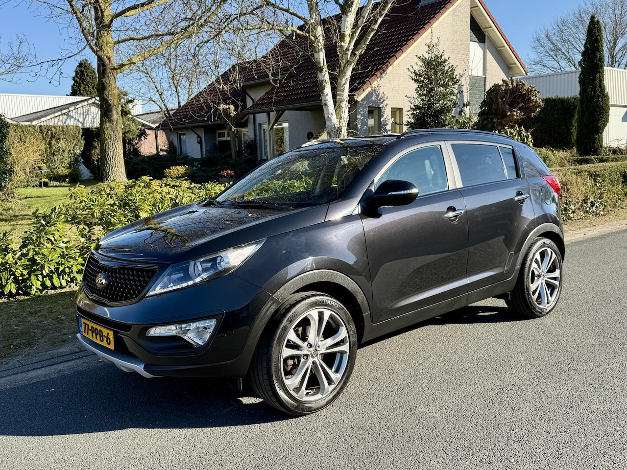 Kia Sportage - 2.0 16V 163PK Trekhaak•Carplay•Leder - AutoWereld.nl