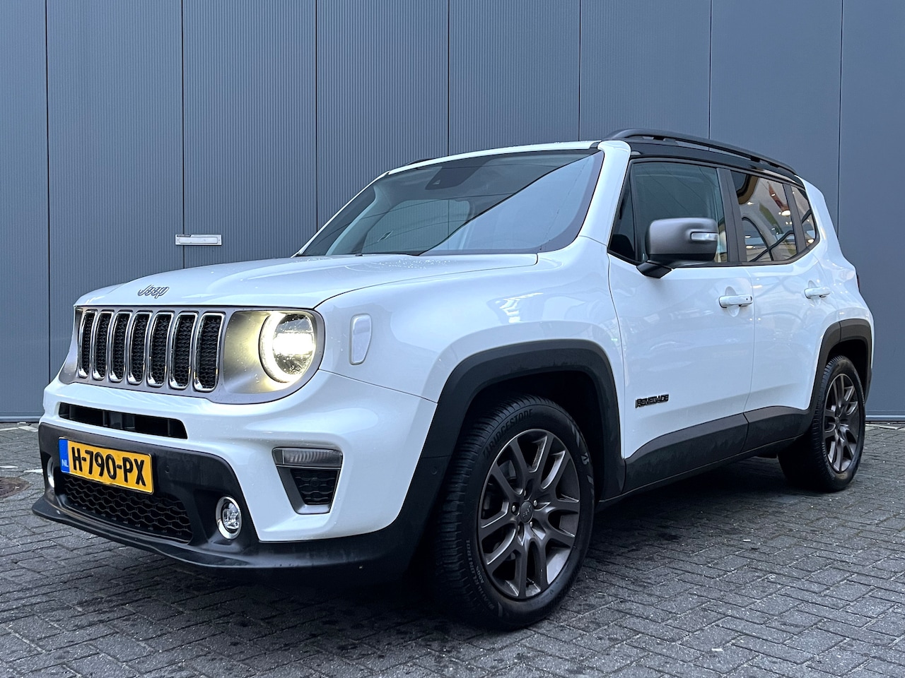 Jeep Renegade - 1.0T 120pk Limited Adaptive cruise controle | Carplay | LED verlichting | Navigatie | Park - AutoWereld.nl