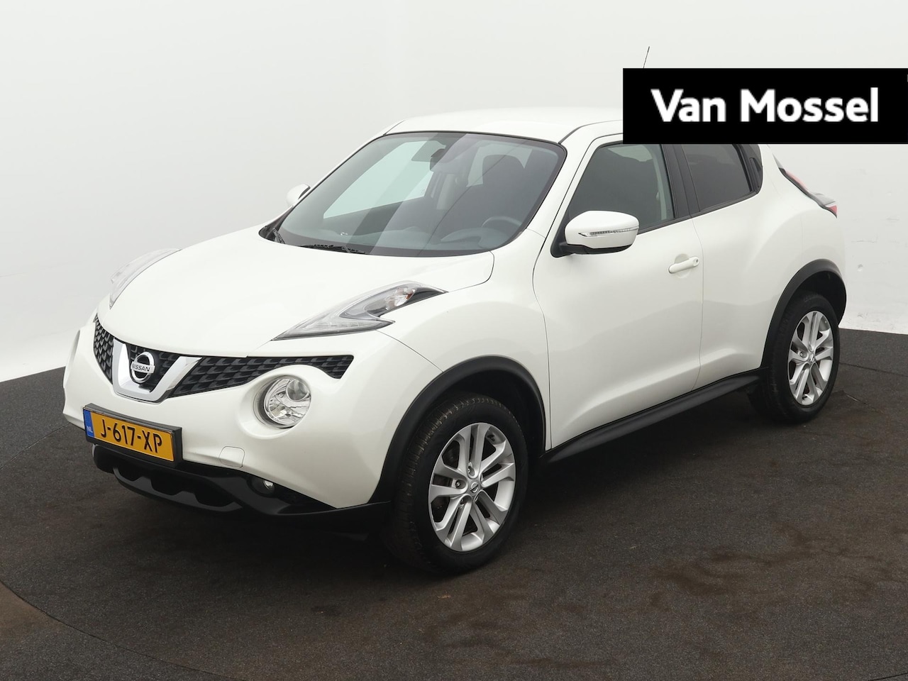 Nissan Juke - 1.6 Acenta | Automaat | Navigatie | Climate control | Camera - AutoWereld.nl