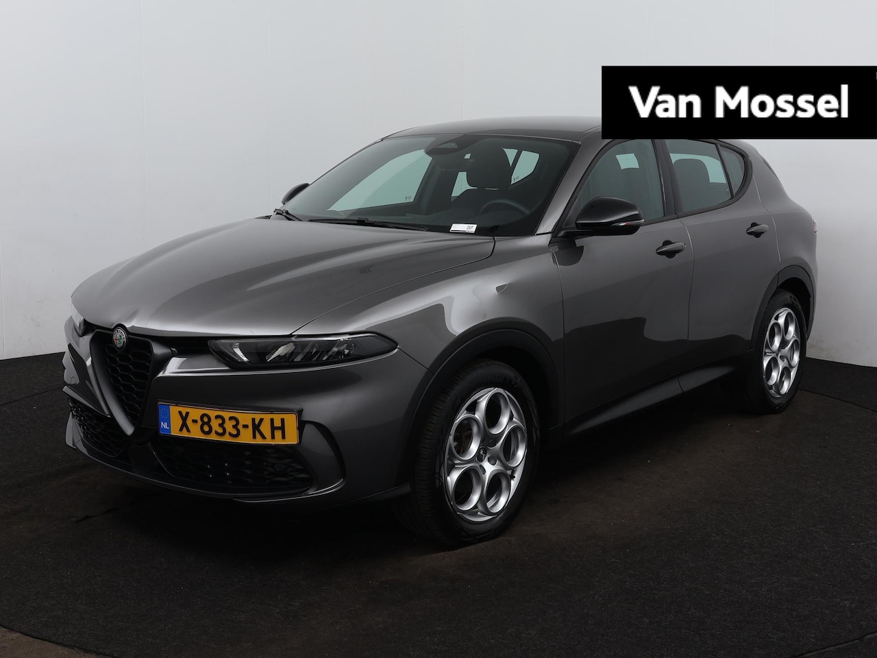 Alfa Romeo Tonale - 1.5T Hybrid Sprint | Automaat | Climate control | Navigatie | Half-Leder | LMV | Parkeer s - AutoWereld.nl