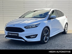 Ford Focus - 1.5 ST-Line 150PK / Nederlandse Auto / Navigatie / Parkeersensors Voor & Achter / Climate