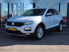 Volkswagen T-Roc - 1.0 TSI 110PK Style | Navigatie | Achteruitrijcamera | Apple Carplay/Android Auto |