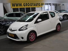 Toyota Aygo - 1.0 VVT-i Comfort Airco, Lichtmetalen velgen, Stuurbekrachtiging