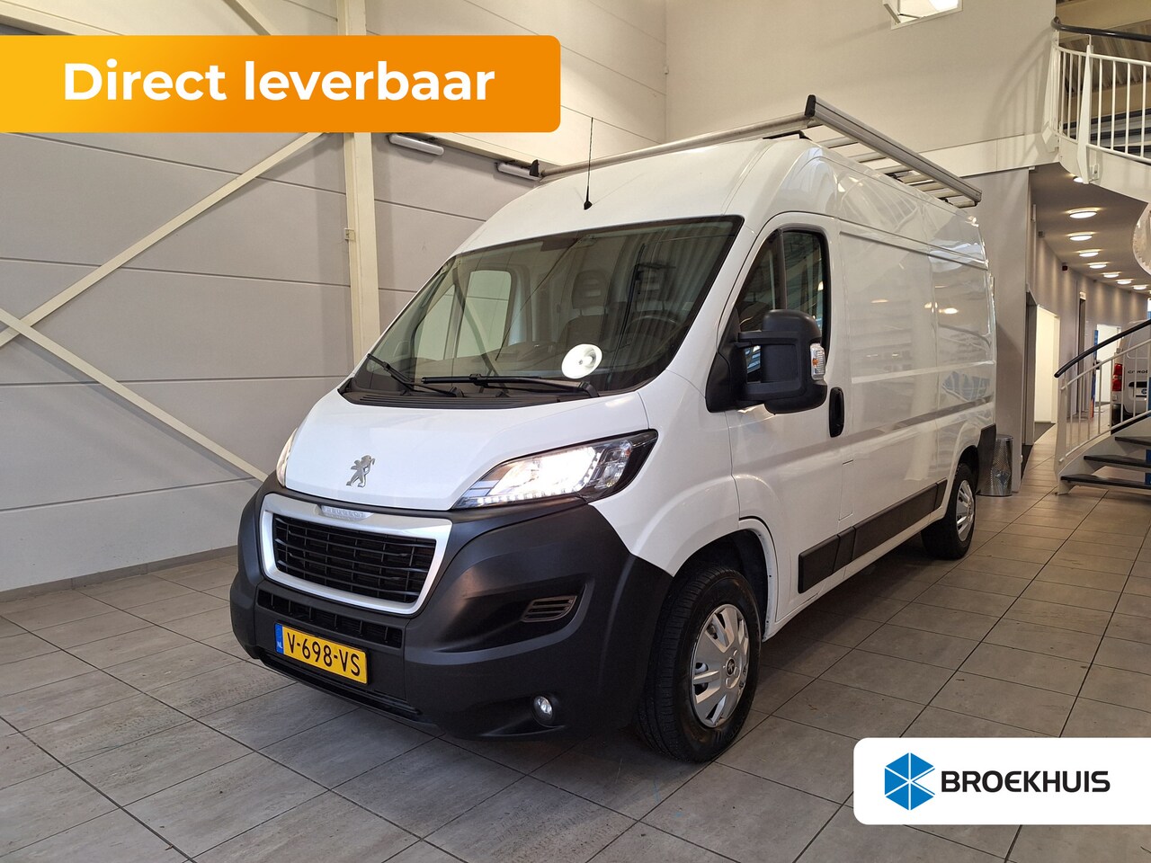 Peugeot Boxer - 330 2.0 BlueHDI 130 L2H2 Premium Pack | Imperiaal | LED dagrijverlichting | Navigatie | Ca - AutoWereld.nl