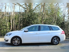 Peugeot 308 SW - 1.2 PureTech Allure cruise trekhaak achteruitrij camera enz