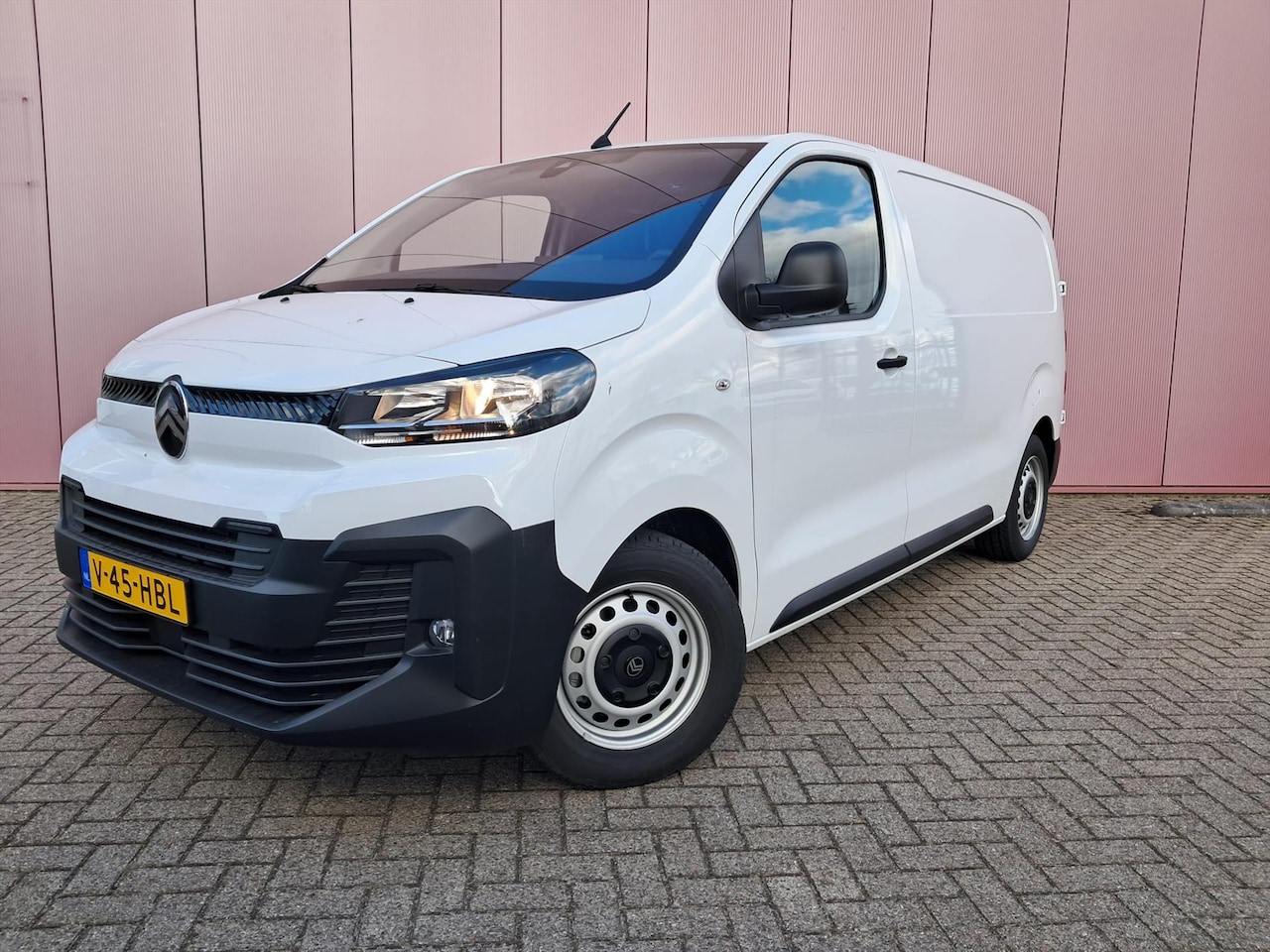 Citroën Jumpy - GB 2.0 BlueHDi 145pk L2 ** Nieuw Model 2024 ** - AutoWereld.nl