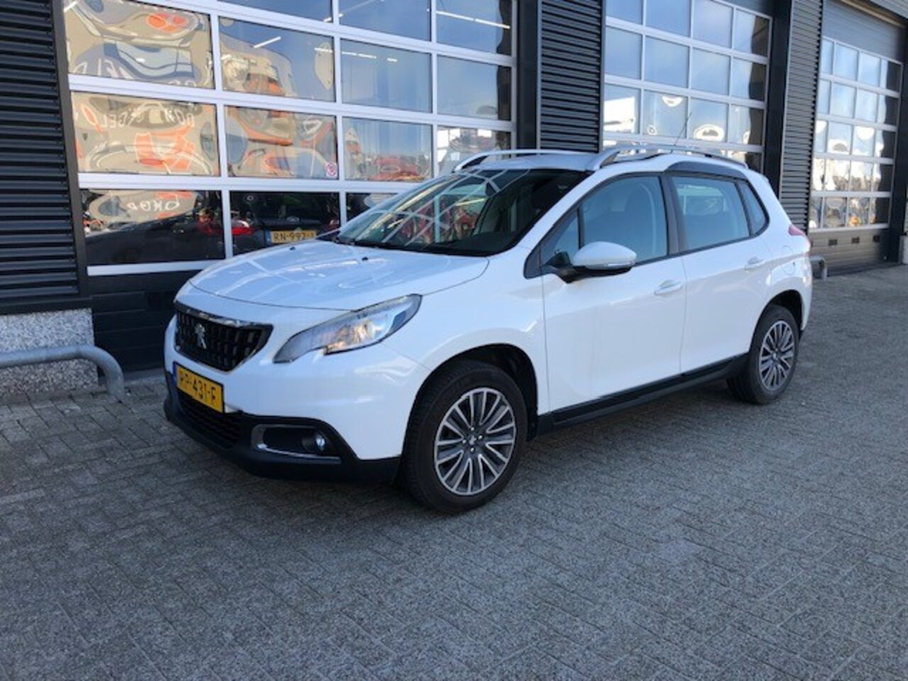 Peugeot 2008 - 1.2 PureTech Blue Lion | Apple Carplay/Android Auto|telefoonintegratie premium | Bluetooth - AutoWereld.nl