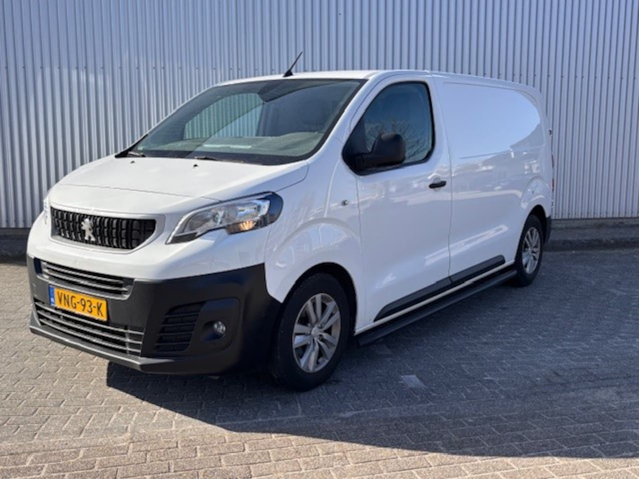 Peugeot Expert - 1.5 BlueHDI 100 Standard Premium | DAB ontvanger | DAB ontvanger | DAB ontvanger - AutoWereld.nl