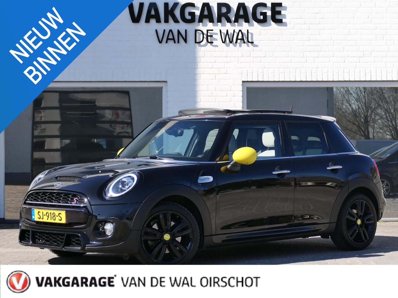 MINI Cooper S - Mini 2.0 | John Cooper Works | Panoramadak | Keyless entry | Leder | Stoelverwarming | Nav - AutoWereld.nl