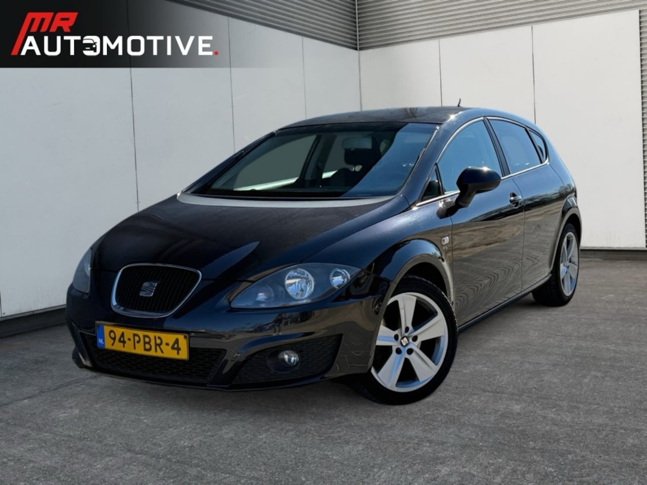 Seat Leon - 1.2 TSI Sport - Lichtmetaal, Airco, 5 deuren - AutoWereld.nl